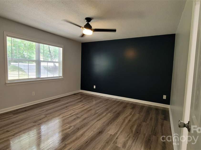 109 Pepper Circle, Mooresville, NC 28117.  MLS# CAR4263825, YatesRealty ID 17258. 
