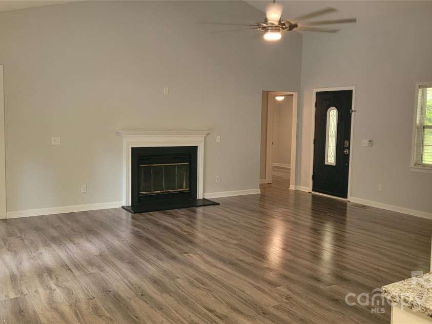 109 Pepper Circle, Mooresville, NC 28117.  MLS# CAR4263825, YatesRealty ID 17258. 