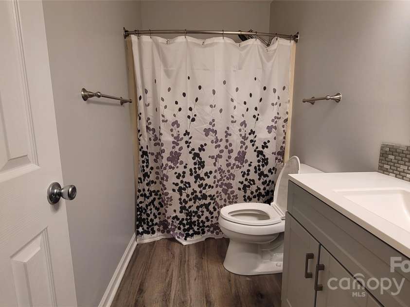 109 Pepper Circle, Mooresville, NC 28117.  MLS# CAR4263825, YatesRealty ID 17258. 