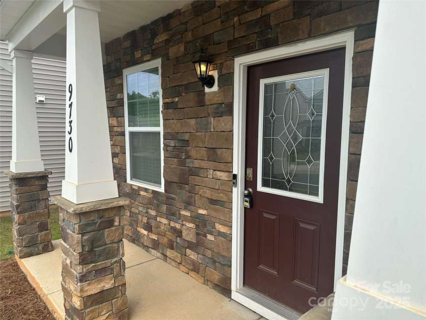 9730 Tea Garden Drive, Gastonia, NC 28056.  MLS# CAR4267044, YatesRealty ID 17259. 