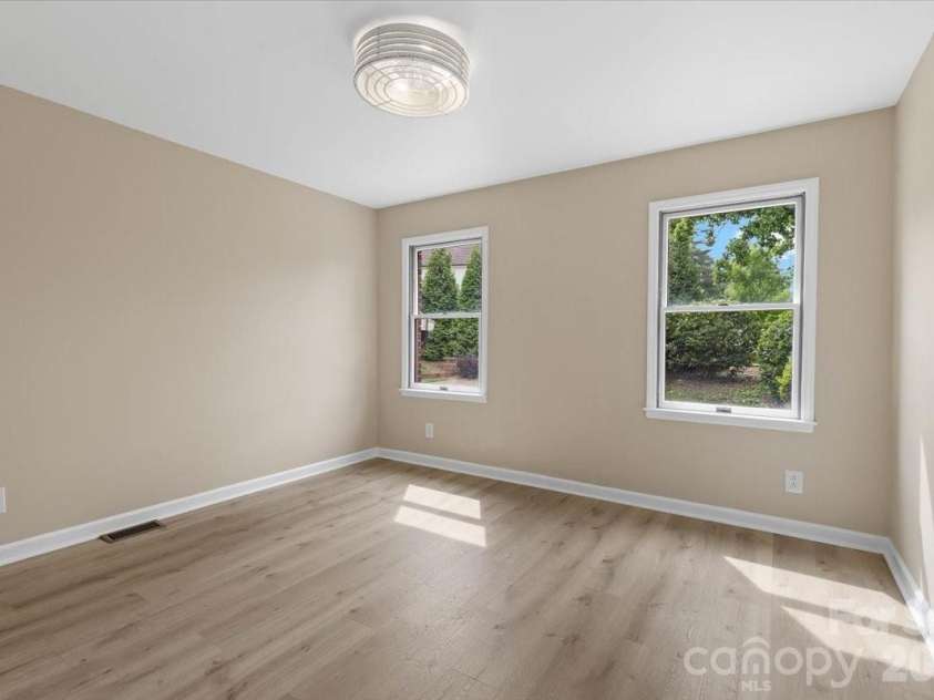 5916 Cashion Road, Huntersville, NC 28078.  MLS# CAR4311931, YatesRealty ID 1726. 