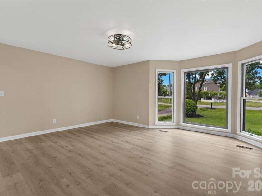 5916 Cashion Road, Huntersville, NC 28078.  MLS# CAR4311931, YatesRealty ID 1726. 