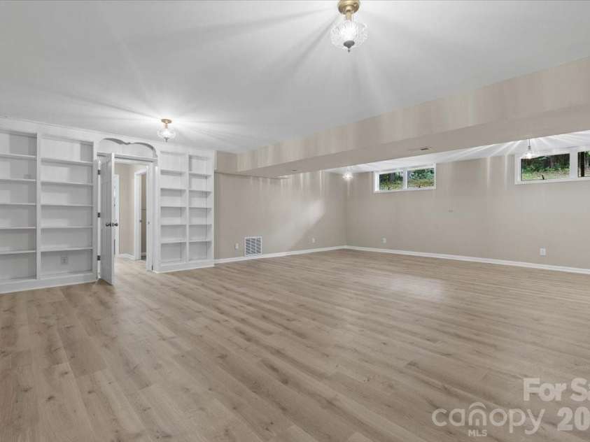 5916 Cashion Road, Huntersville, NC 28078.  MLS# CAR4311931, YatesRealty ID 1726. 