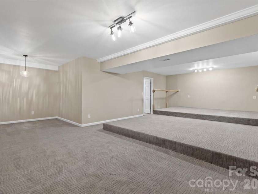 5916 Cashion Road, Huntersville, NC 28078.  MLS# CAR4311931, YatesRealty ID 1726. 