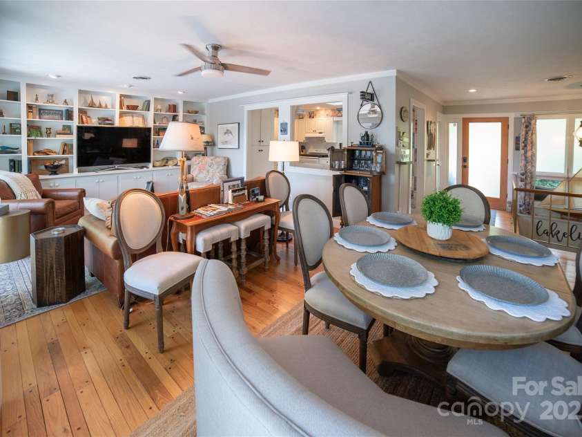 6149 Shore Drive, Nebo, NC 28761.  MLS# CAR4253928, YatesRealty ID 17260. 