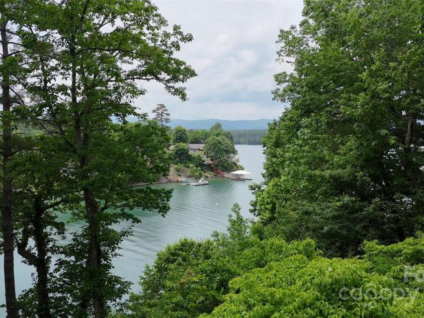 6149 Shore Drive, Nebo, NC 28761.  MLS# CAR4253928, YatesRealty ID 17260. 