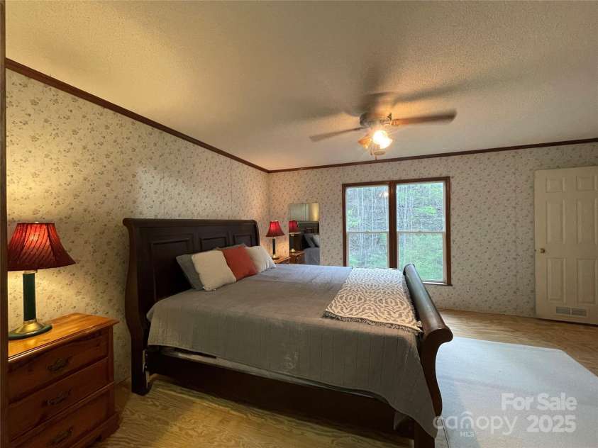 784 Fred Holcombe Road, Mars Hill, NC 28754.  MLS# CAR4251876, YatesRealty ID 17260. 