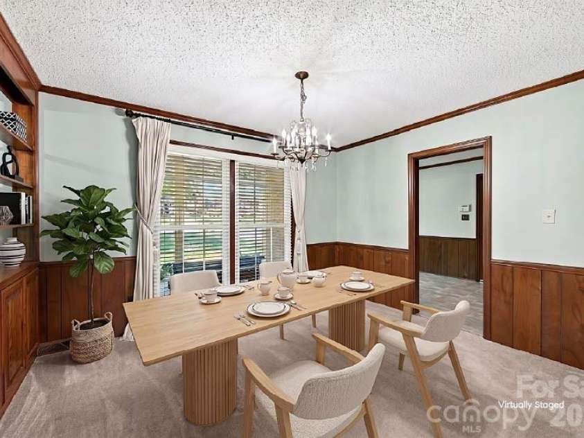 8500 Prince George Road, Charlotte, NC 28210.  MLS# CAR4373472, YatesRealty ID 17261. Virtually staged dining area
