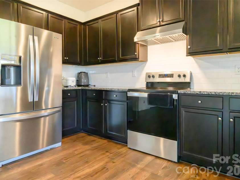 228 Ridgeview Lane, Mars Hill, NC 28754.  MLS# CAR4362306, YatesRealty ID 17262. 