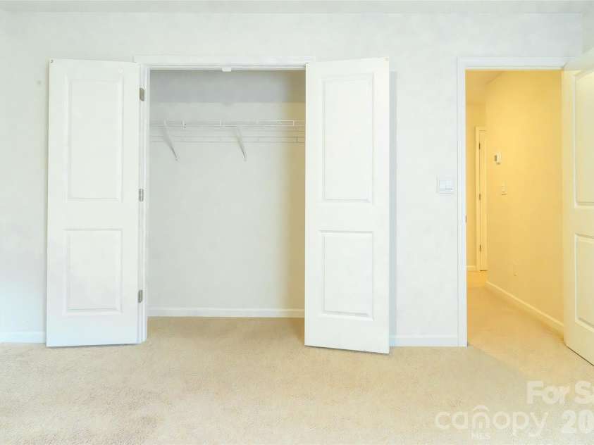 228 Ridgeview Lane, Mars Hill, NC 28754.  MLS# CAR4362306, YatesRealty ID 17262. 
