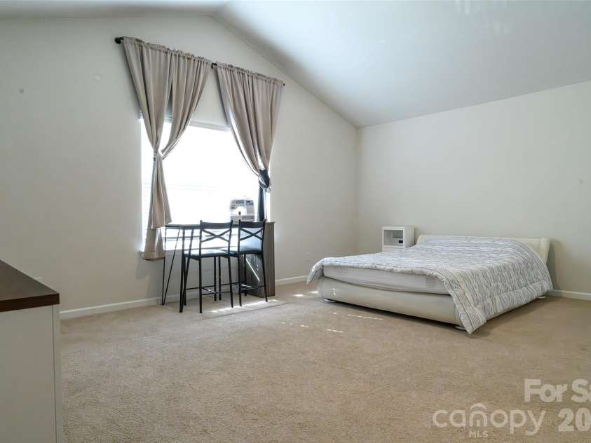 228 Ridgeview Lane, Mars Hill, NC 28754.  MLS# CAR4362306, YatesRealty ID 17262. 
