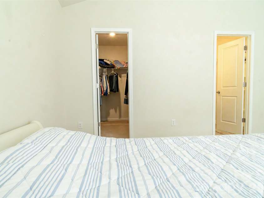 228 Ridgeview Lane, Mars Hill, NC 28754.  MLS# CAR4362306, YatesRealty ID 17262. 