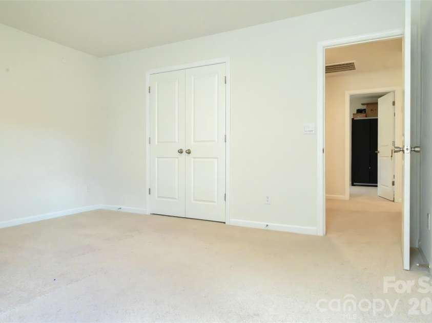 228 Ridgeview Lane, Mars Hill, NC 28754.  MLS# CAR4362306, YatesRealty ID 17262. 