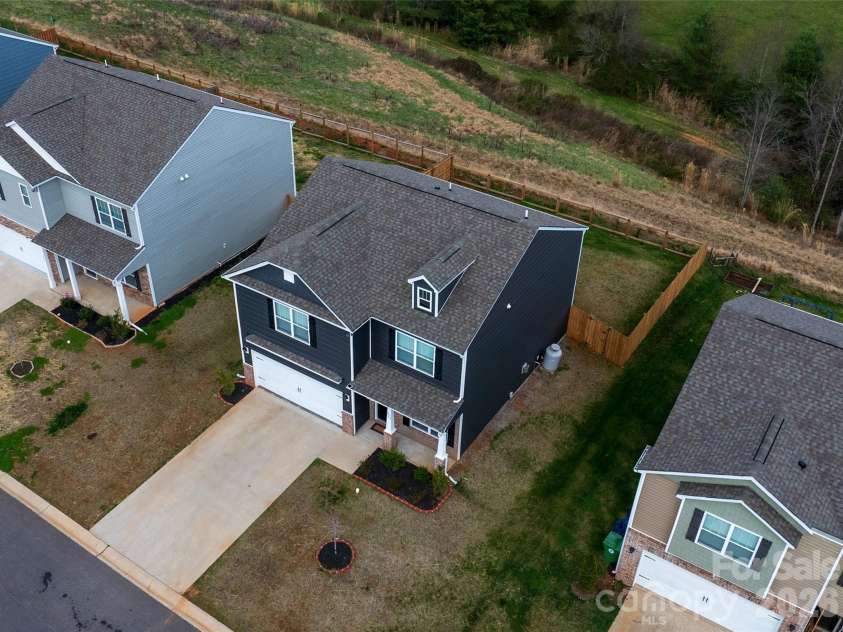 228 Ridgeview Lane, Mars Hill, NC 28754.  MLS# CAR4362306, YatesRealty ID 17262. 