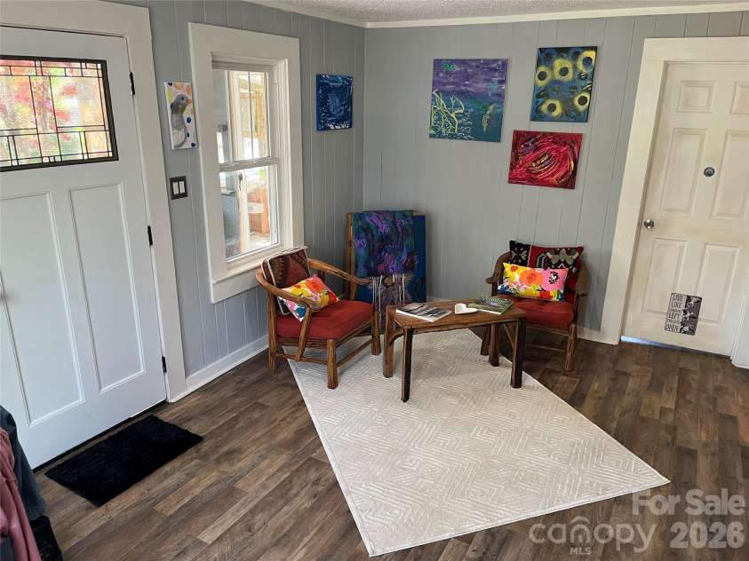 86 R And R Hyder Lane, Hendersonville, NC 28792.  MLS# CAR4343461, YatesRealty ID 17263. 