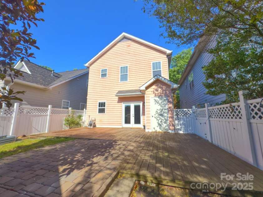 240 Faust Road, Davidson, NC 28036.  MLS# CAR4251499, YatesRealty ID 17264. 