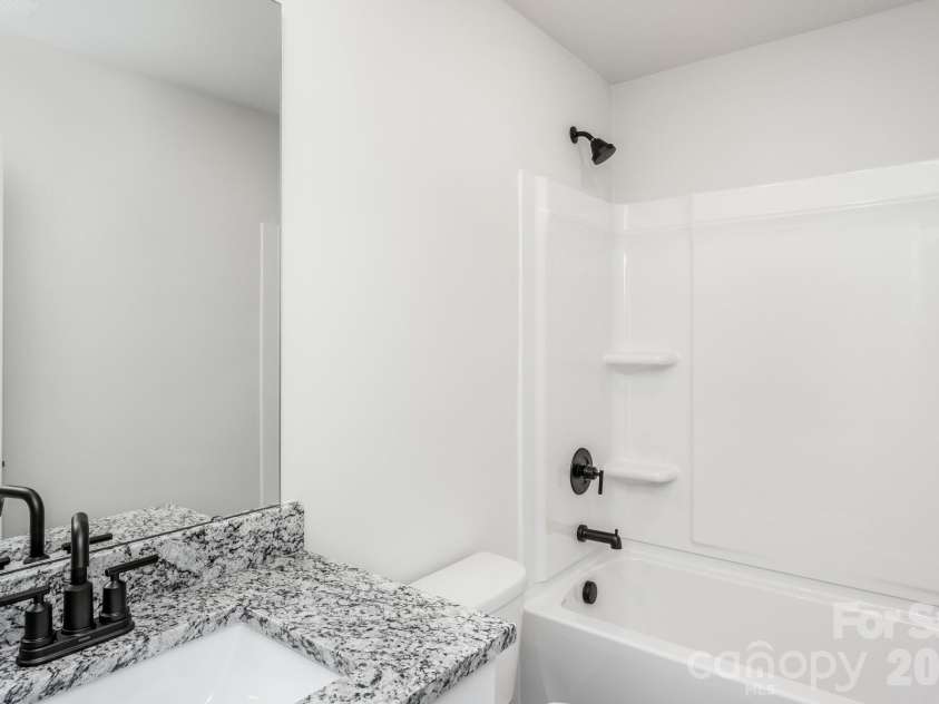 3417 Robindale Drive, Winston Salem, NC 27127.  MLS# CAR4359962, YatesRealty ID 17264. 