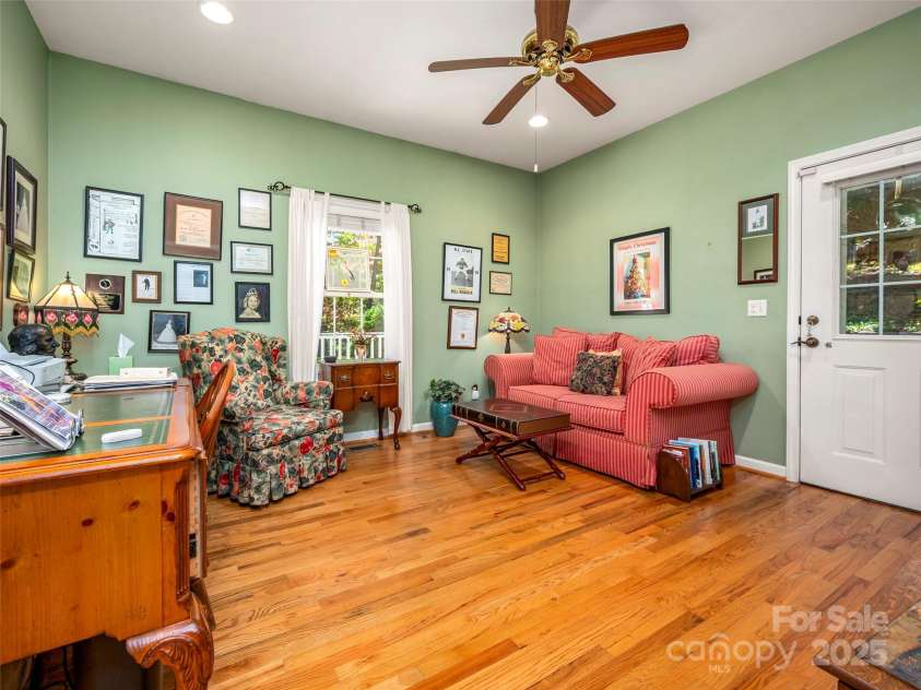 89 Memory Lane, Saluda, NC 28773.  MLS# CAR4314007, YatesRealty ID 17265. 