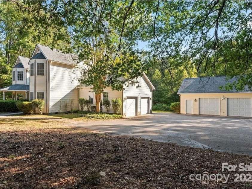 2720 Lentz Road, China Grove, NC 28023.  MLS# CAR4332747, YatesRealty ID 17266. 