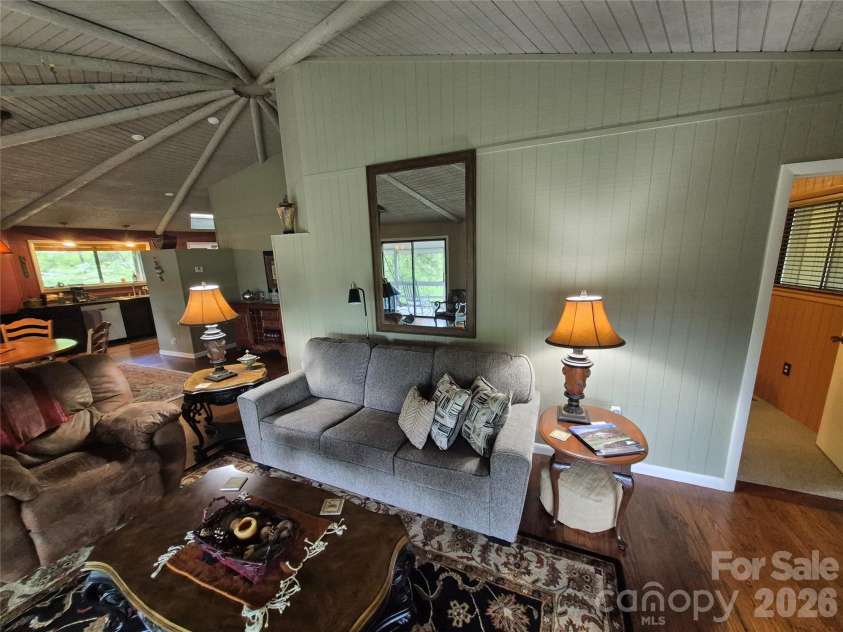 623 Country Club Drive, Canton, NC 28716.  MLS# CAR4373615, YatesRealty ID 17267. 