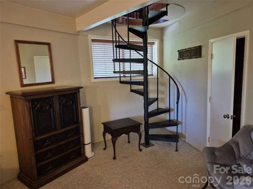 623 Country Club Drive, Canton, NC 28716.  MLS# CAR4373615, YatesRealty ID 17267. 