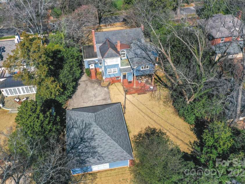 2300 Hopedale Avenue, Charlotte, NC 28207.  MLS# CAR4210001, YatesRealty ID 1727. 