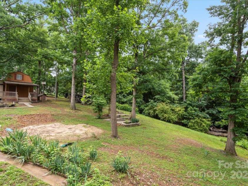603 Sunnybrook Drive, Monroe, NC 28110.  MLS# CAR4255987, YatesRealty ID 17270. 