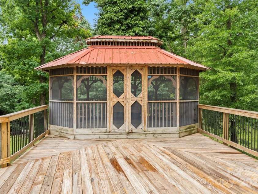 603 Sunnybrook Drive, Monroe, NC 28110.  MLS# CAR4255987, YatesRealty ID 17270. 