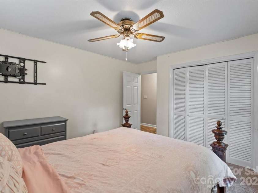603 Sunnybrook Drive, Monroe, NC 28110.  MLS# CAR4255987, YatesRealty ID 17270. 