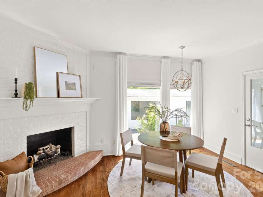 3001 Ferncliff Road, Charlotte, NC 28211.  MLS# CAR4373101, YatesRealty ID 17271. 
