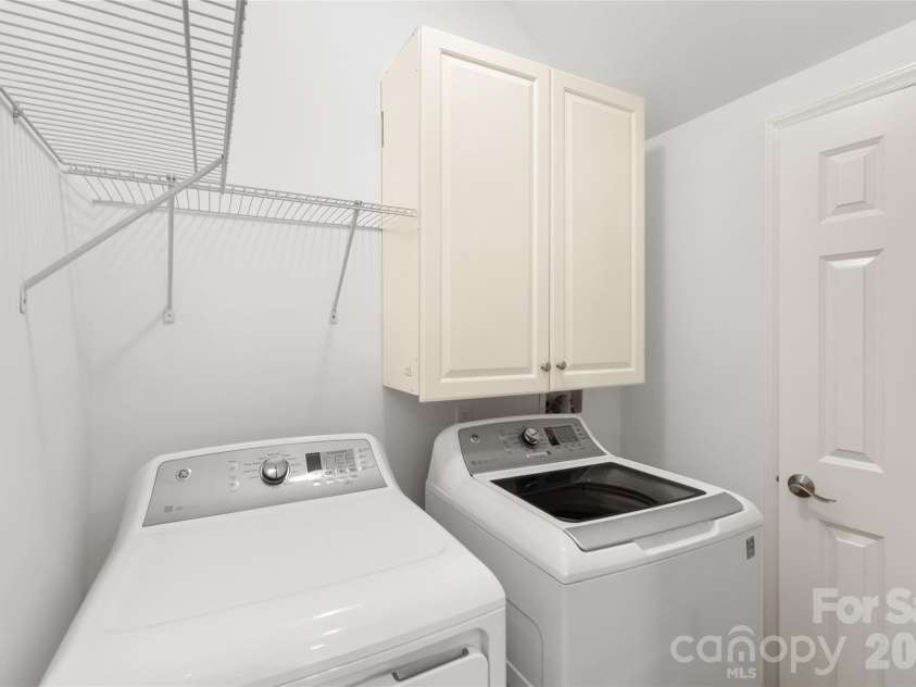 3001 Ferncliff Road, Charlotte, NC 28211.  MLS# CAR4373101, YatesRealty ID 17271. 