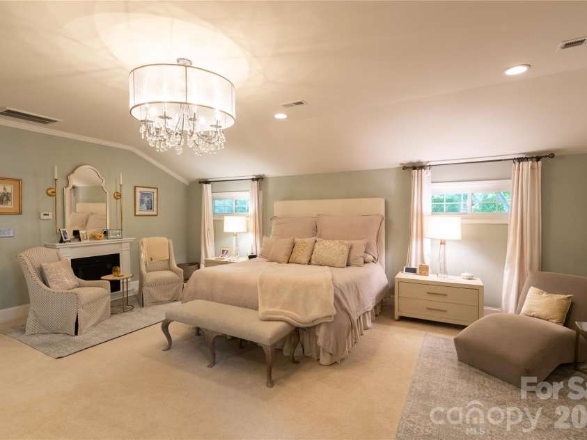 802 Franklin Street, Monroe, NC 28112.  MLS# CAR4312424, YatesRealty ID 17273. 