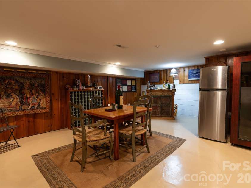 802 Franklin Street, Monroe, NC 28112.  MLS# CAR4312424, YatesRealty ID 17273. 