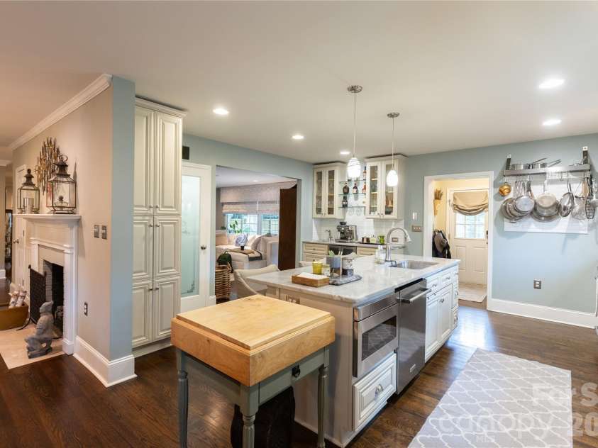 802 Franklin Street, Monroe, NC 28112.  MLS# CAR4312424, YatesRealty ID 17273. 