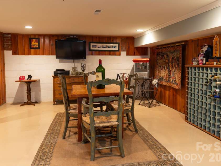 802 Franklin Street, Monroe, NC 28112.  MLS# CAR4312424, YatesRealty ID 17273. 