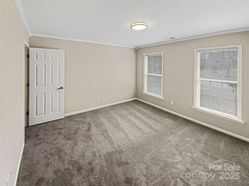 670 Sherwood Place, Mooresville, NC 28115.  MLS# CAR4235395, YatesRealty ID 17276. 