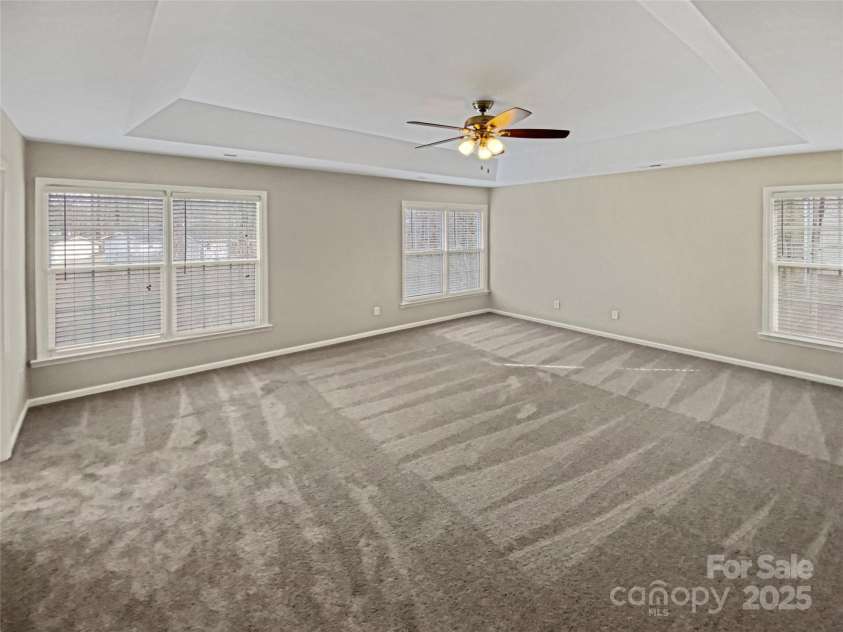 670 Sherwood Place, Mooresville, NC 28115.  MLS# CAR4235395, YatesRealty ID 17276. 