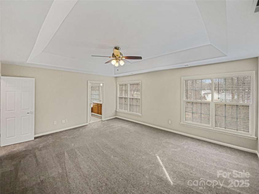 670 Sherwood Place, Mooresville, NC 28115.  MLS# CAR4235395, YatesRealty ID 17276. 