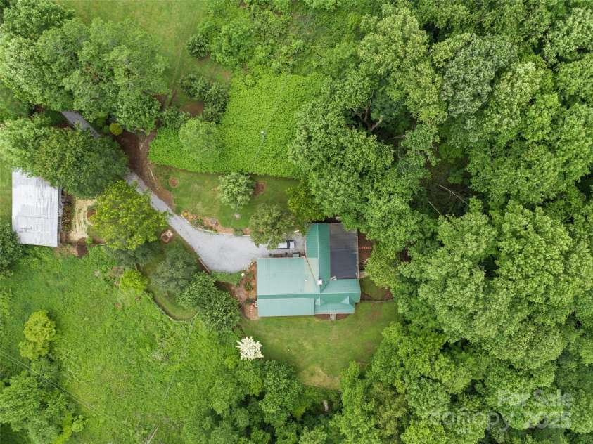 11820 State Highway 197 None, Burnsville, NC 28714.  MLS# CAR4264964, YatesRealty ID 17279. 