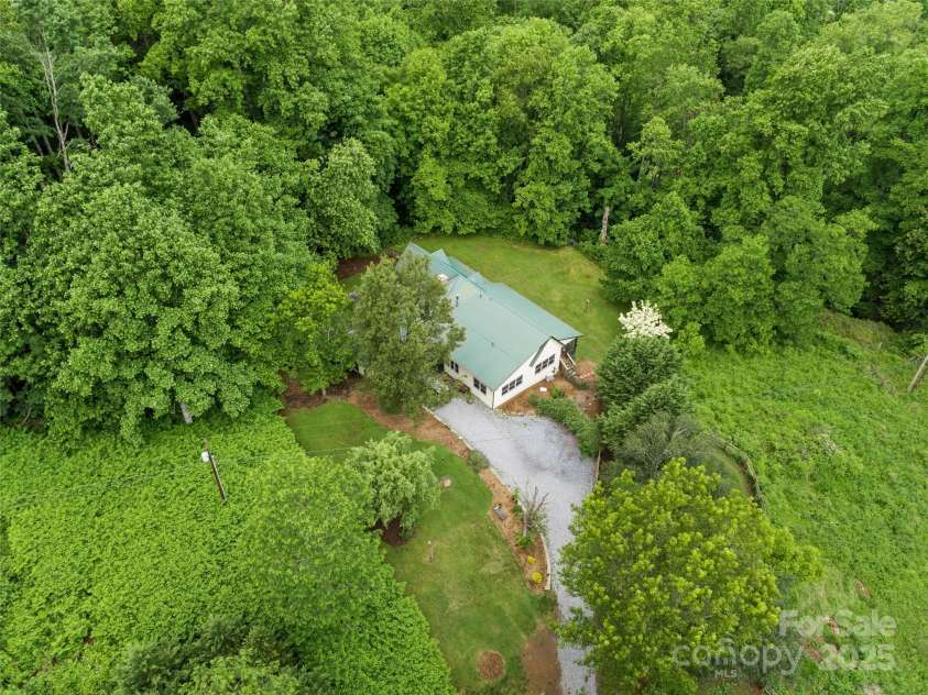 11820 State Highway 197 None, Burnsville, NC 28714.  MLS# CAR4264964, YatesRealty ID 17279. 