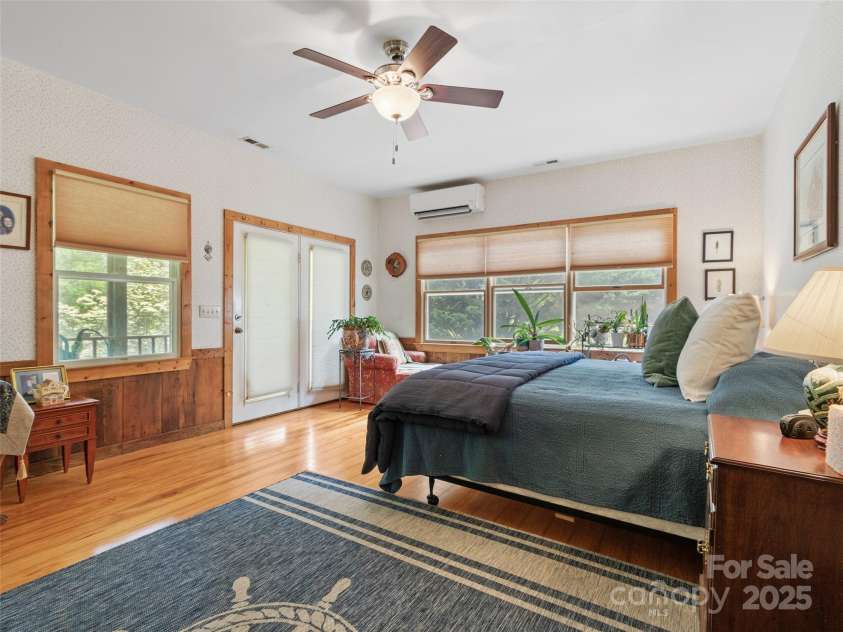 11820 State Highway 197 None, Burnsville, NC 28714.  MLS# CAR4264964, YatesRealty ID 17279. Primary bedroom