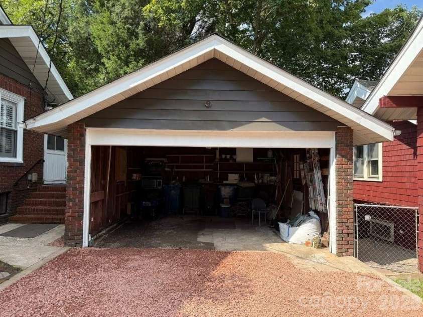 113 Miller Street, Salisbury, NC 28144.  MLS# CAR4415608, YatesRealty ID 1728. 