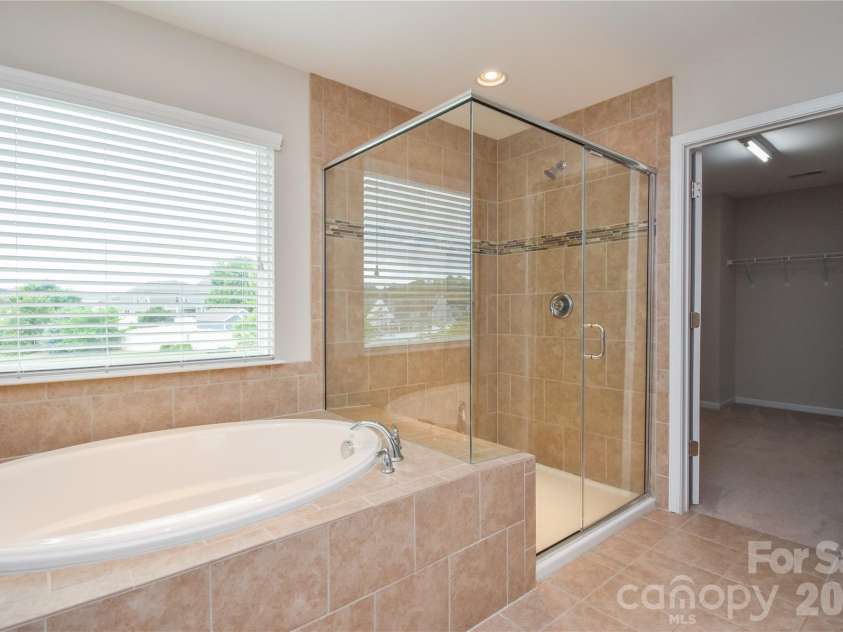 7227 Adirondack Drive, Denver, NC 28037.  MLS# CAR4376346, YatesRealty ID 17280. 