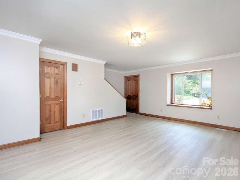 182 Calvin Street, Troutman, NC 28166.  MLS# CAR4372231, YatesRealty ID 17283. 