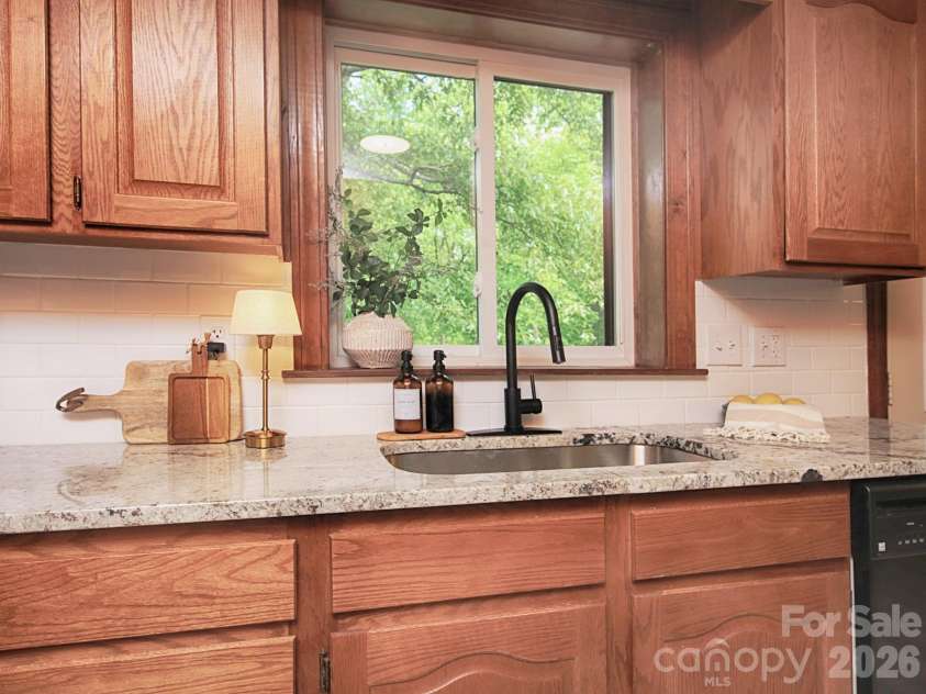 182 Calvin Street, Troutman, NC 28166.  MLS# CAR4372231, YatesRealty ID 17283. 