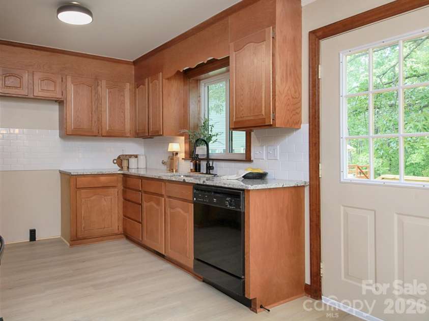 182 Calvin Street, Troutman, NC 28166.  MLS# CAR4372231, YatesRealty ID 17283. 