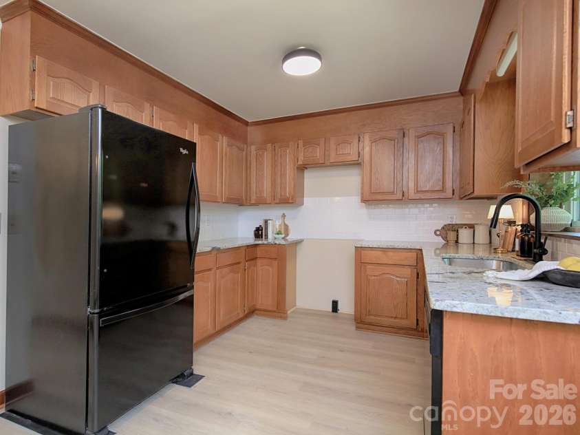 182 Calvin Street, Troutman, NC 28166.  MLS# CAR4372231, YatesRealty ID 17283. 