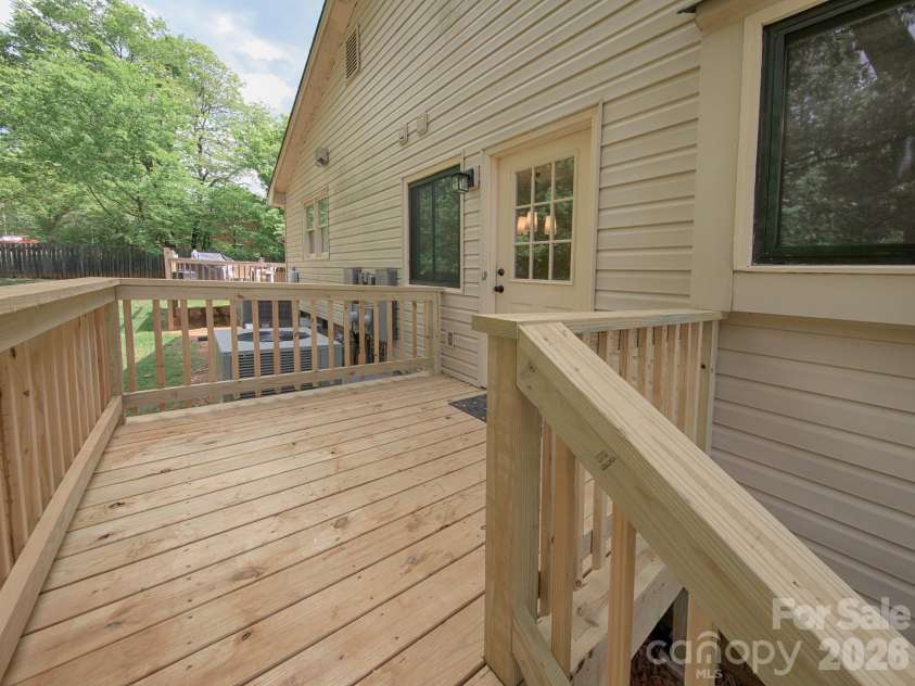 182 Calvin Street, Troutman, NC 28166.  MLS# CAR4372231, YatesRealty ID 17283. 