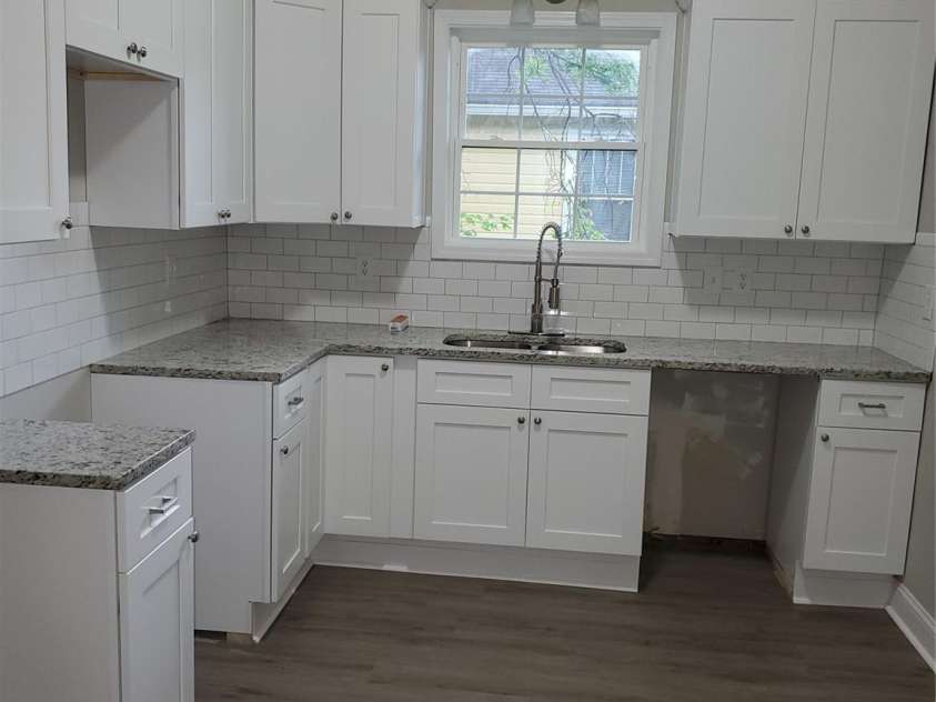 518 Fulton Street, Salisbury, NC 28144.  MLS# CAR4266232, YatesRealty ID 17285. Kitchen