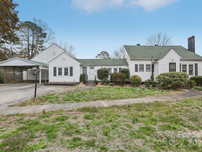 1146 Rogers Road, Graham, NC 27253.  MLS# CAR4266306, YatesRealty ID 17286. 